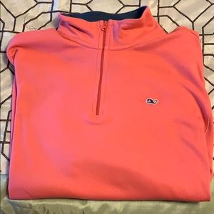 Large Men’s Vineyard Vines zip up sweater